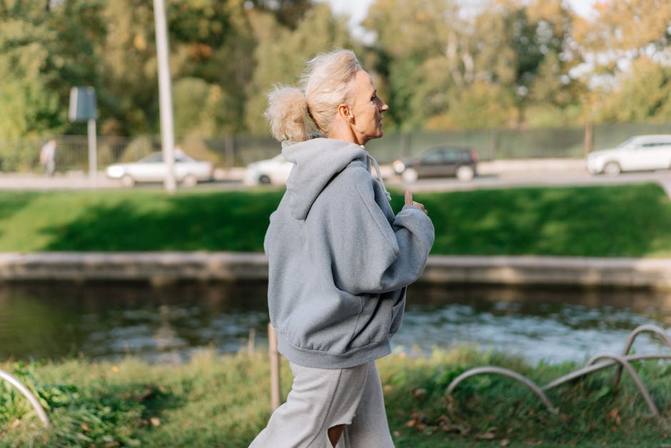  Hilfe bei schweren Beinen beim Joggen