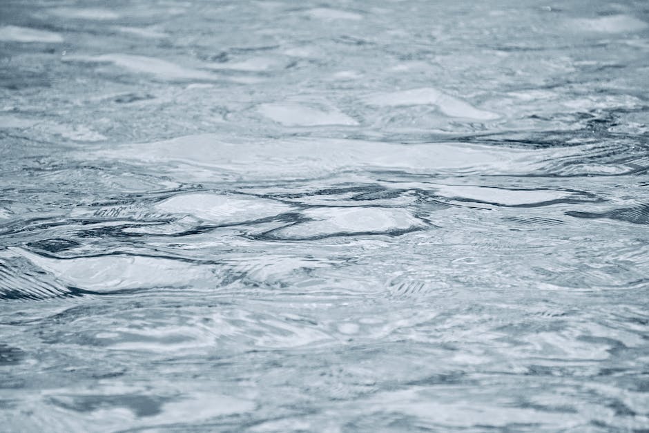  Abflussöffnungen und entstauende Maßnahmen gegen Wasser in den Beinen in der Schwangerschaft