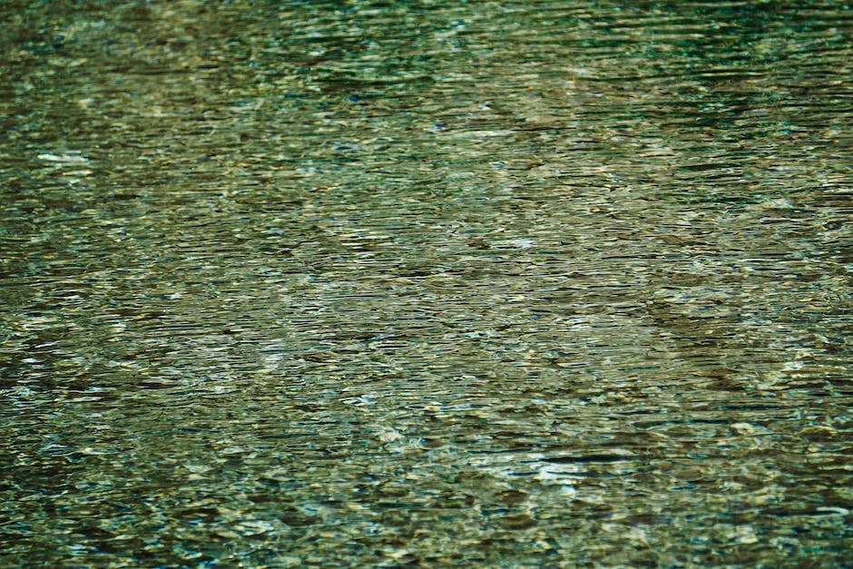 natürliche Lösungen gegen Wasser in den Beinen und Füssen